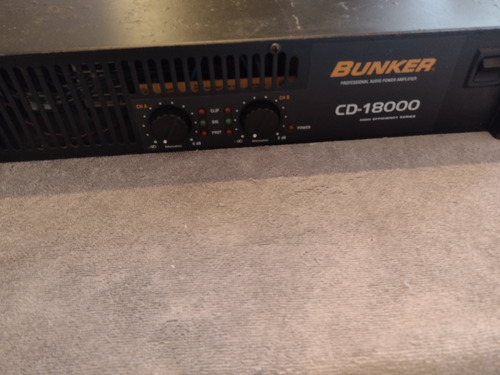 Amplificador Bunker Cd 18000