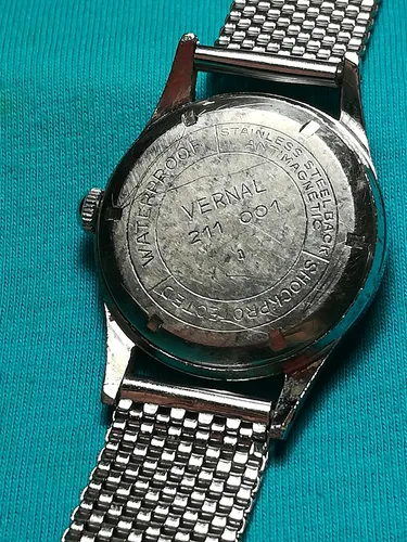 Reloj De Pulsera Suizo Vernal 17 Rubíes (Usado)