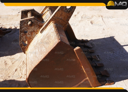 Accesorios Para Retroexcavadora Bote Grande