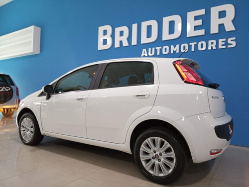 Imagen 6 de 23 de Fiat Punto Attractive 2016 1.4
