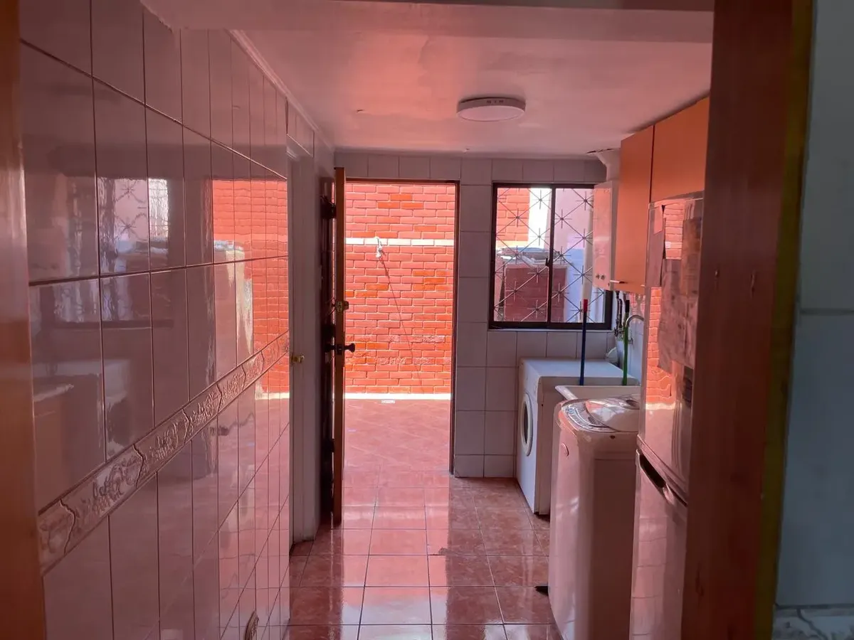 Imagen 3 de 19 de Se Vende Villa Campus, Macul, 4d 3b + Pyb Serv 3 E
