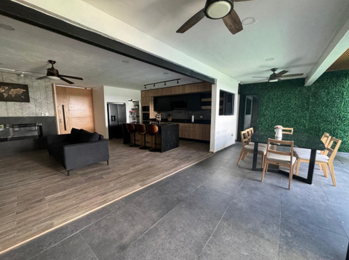Casa En Venta En Residencial Dzitya, Merida.