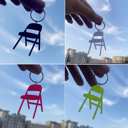 Llavero Plegable Con Forma De Minirespaldo Para Silla (bk)
