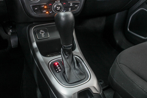 Jeep Compass SPORT 2.0 4x2 Flex 16V Aut.