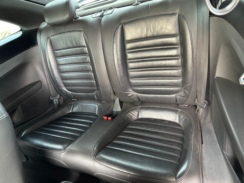 Volkswagen Beetle 2.0 R-line At