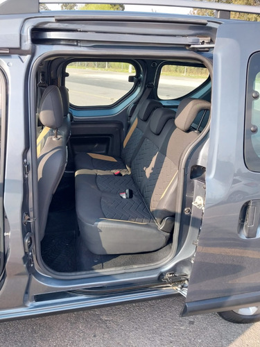 Renault Kangoo Ii Stepway 1.6 Sceii