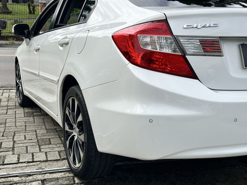 Honda Civic Civic Sedan LXR 2.0 Flexone 16V Aut. 4p