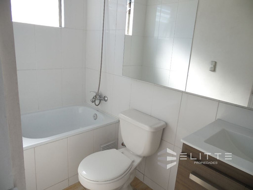 Casa En Arriendo De 4 Dormitorios 3 Baños En Talagante