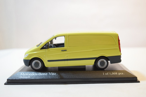 Mercedes Benz Vito Amarillo Minichamps 1/43  C/caja 