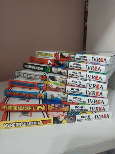 Lote 8 Mangas My Hero Academia