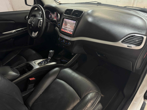 Dodge Journey 3.6 RT V6 GASOLINA 4P AUTOMÁTICO