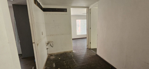 Oficina O Consultorio 80m2 Acondicionada Con Privados