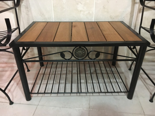 Imagen 4 de 10 de Mesa Ratona Industrial Hierro Y Madera Estantes Deck Forjado