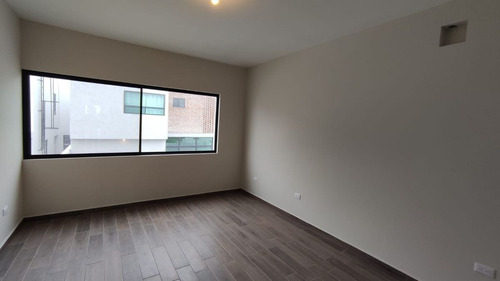 Imagen 21 de 23 de Casa De 3 Habs Cada Una Con Baño, Los Encinos