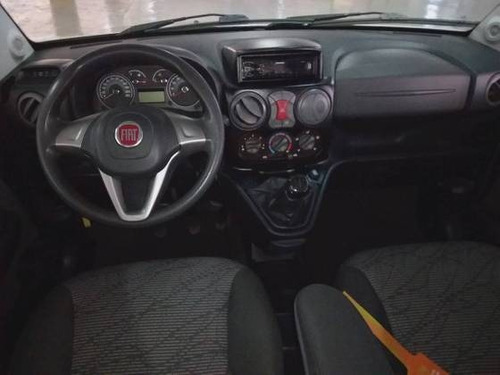 Imagem 3 de 9 de Fiat Doblò 1.8 Mpi Essence 7l 16v Flex 4p Manual