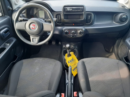 Imagem 8 de 9 de Fiat/ Mobi Like 1.0 2017/2018 Preto Flex Completo 4p