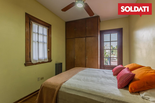 Venta - Casa 5 Ambientes Con Cochera Y Piscina - Vicente López