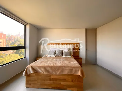 Apartamento En Arriendo En El Tesoro. Cod A776005