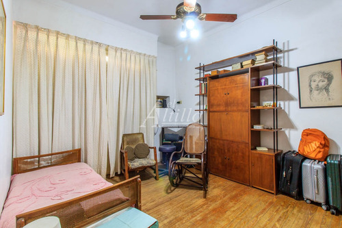 Casa 5 Amb En Venta Con Garaje Lote Propio En Flores - E. Bonorino Y Av Alberdi