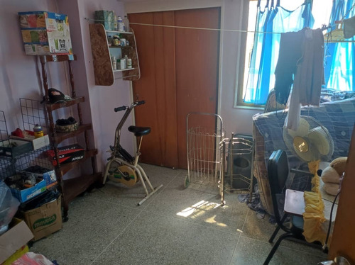 Imagen 12 de 17 de Apartamento En Venta Residencias Plaza Urb. Parque Valencia Adriana Atienzo 04144194178