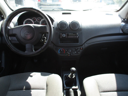 Imagen 9 de 14 de Chevrolet Aveo Ls 2014 Mt.