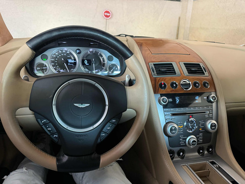 Aston Martin DB9 5.2l Convertible Touchtronic At