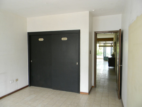 Imagen 16 de 23 de Venta Casa En La California Norte, 450 M2, 6h, 6b, 3e, Caracas, Sucre