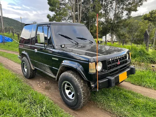 Mitsubishi Montero 2.6 L042 Cabinado
