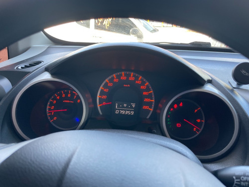Imagem 7 de 12 de Honda Fit Lx 1.4 Flex Completo 2013 Auto Rr