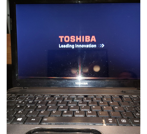 Notebook Toshiba Satelite C845 Sp4301 2gb Ram Disco 320gb