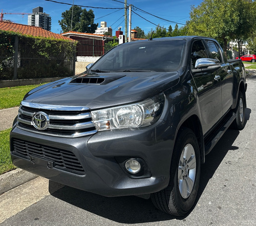 Toyota Hilux 3.0 Cd Srv Cuero Tdi 171cv 4x2 - E4