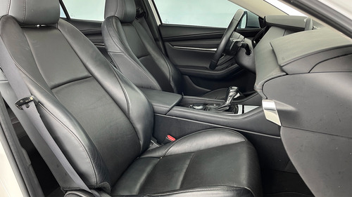 Mazda 3 GRAND TOURING LX