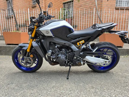 Yamaha Mt09 Sp , Solo 800 Kms