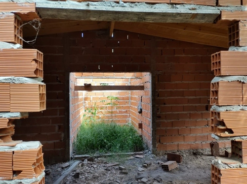 Imagen 2 de 11 de Oportunidad Lote Con Casa A Terminar, Gral. Rodriguez