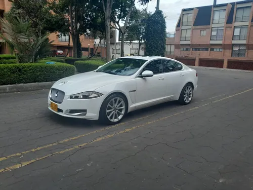 Jaguar XF 2.0 Luxury