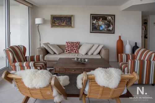 Se Vende Apartamento En Ocean Drive Ii De 3 Dormitorios, Punta Del Este
