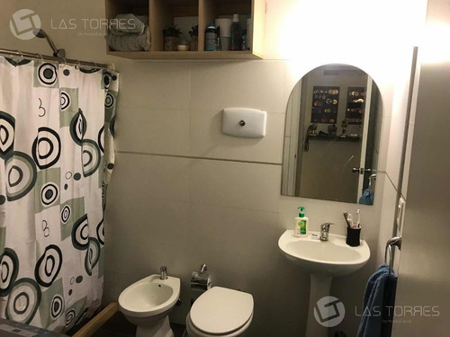 Imagen 7 de 8 de Con Renta! Impecable Apto En 2do Piso Con Balcón. Gc $1740.