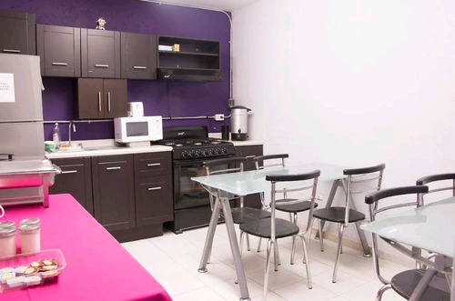 Hostel Centrico En Recuperación Bancaria!