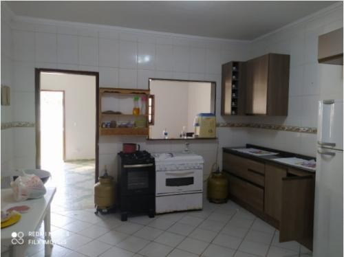 Imagem 8 de 14 de Casa Com 490m² De Área E Piscina Lado Praia Em Itanhaem Sp