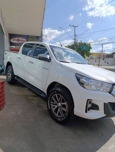 Toyota Hilux CD SRV 4x4 2.8 TDI Diesel Aut.