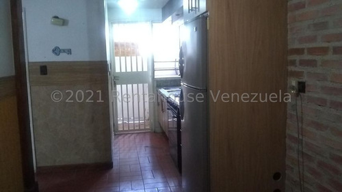 Imagen 7 de 29 de Casa Con Anexo En Los Chorros, Conjunto Cerrado, Caracas, Codigo: Mvg 21-23644