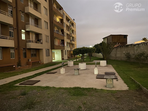 Departamento En Venta De 3 Dorm. En Coquimbo