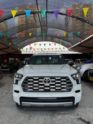 Toyota Sequoia 3.5 V6 Capstone