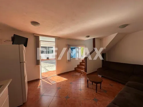 Venta De Casa Residencial Con Oficinas En San Pedro Cholula, Puebla.