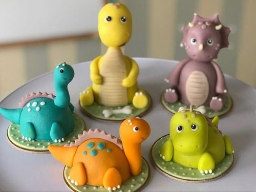 Souvenirs Dinosaurios En Porcelana Fría