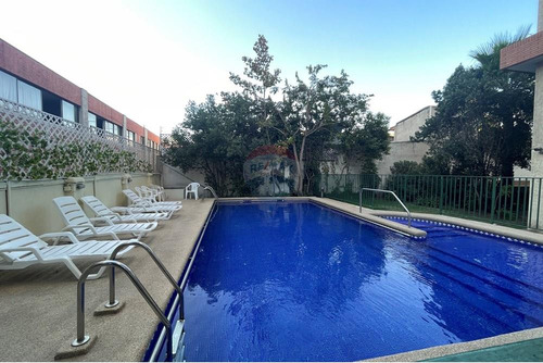 Vive Ñuñoa: Cómodo Dpto. Con Piscina & Gimnasio