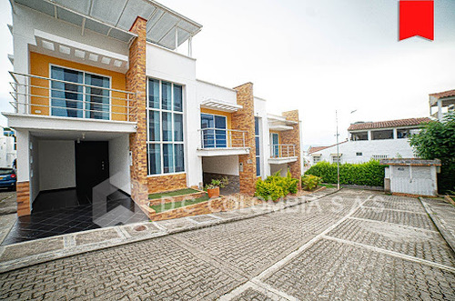 Casas En Venta Condominio Santo Domingo 815-4771