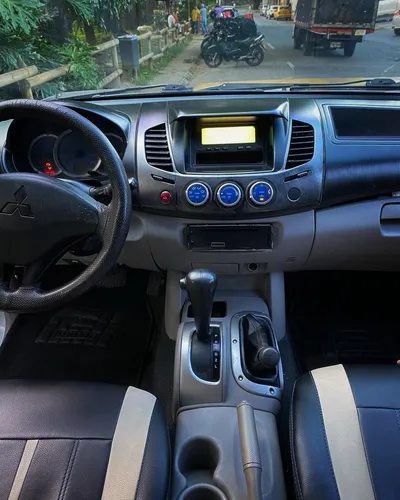 Mitsubishi L200 Sportero 2.5 Superlujo