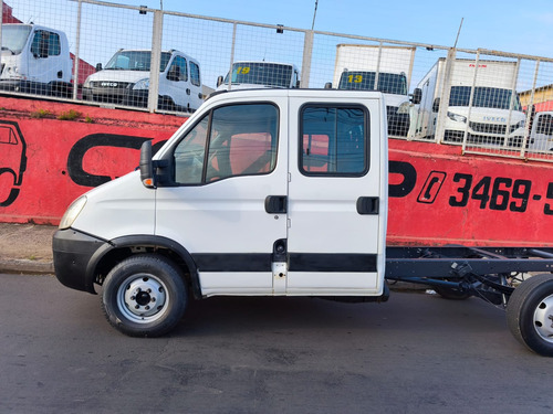 Iveco Daily 35s14 Cab.dupla Chassi 2012- Covelp Americana