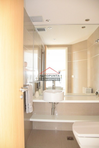 Apartamento En Mansa, 3 Dormitorios *- Ref: 2850
